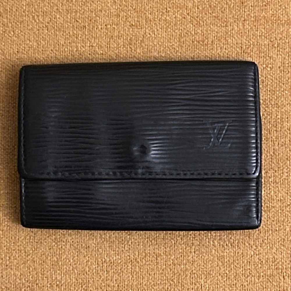 Louis Vuitton Epi Leather 6-Ring Key Case
